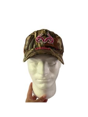 New Realtree Camoflage Pink Logo Baseball Hat OS Gorpcore